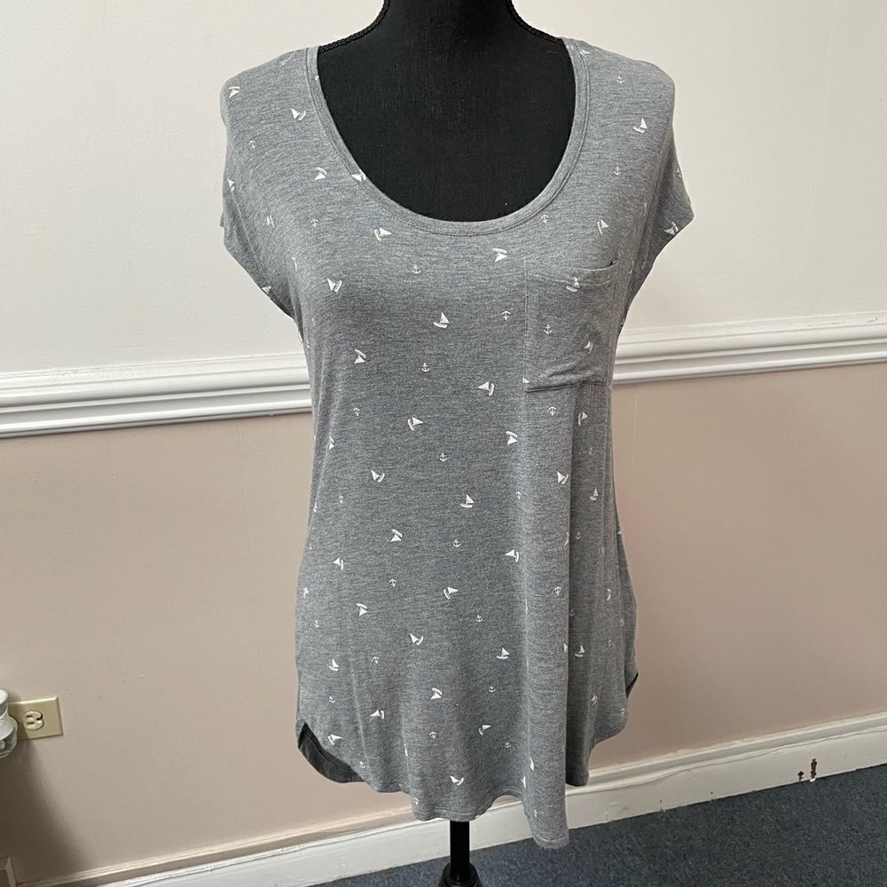 Maurices Sailboat Gray Tee